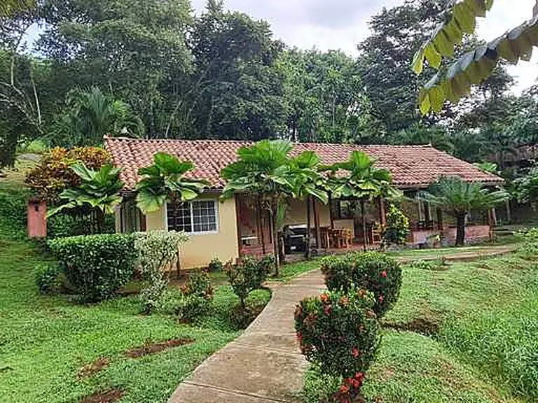 Gatun Lake Lodge